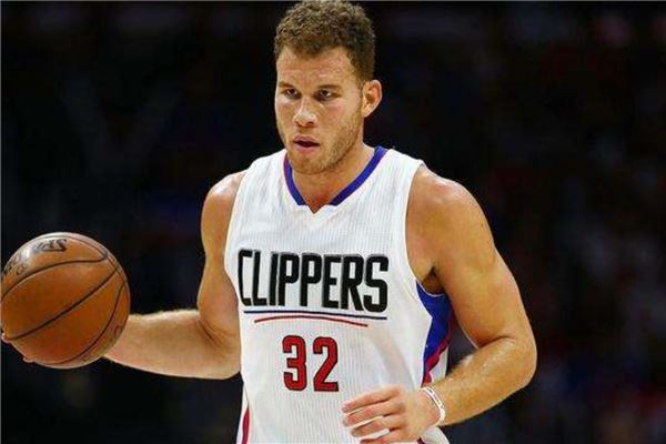 以其顽强的 以其顽强的