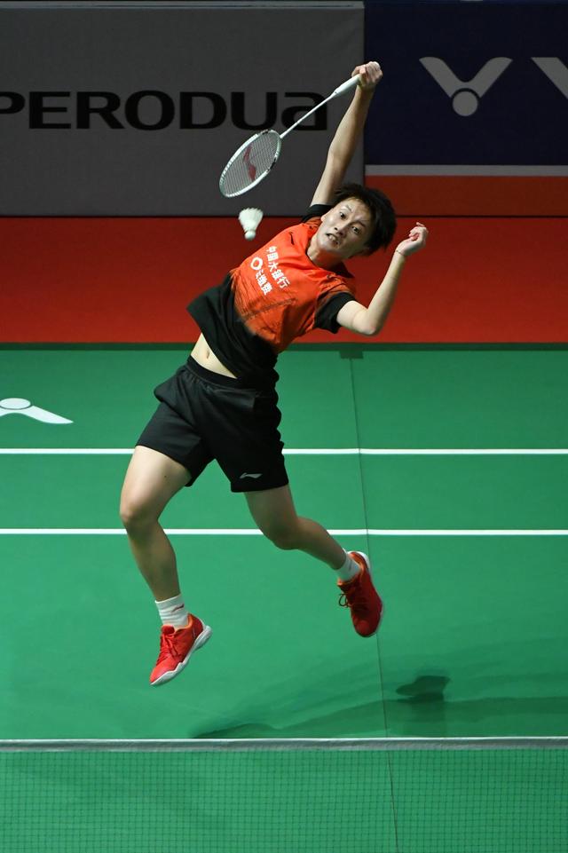 而他在关键 而他在关键