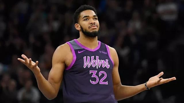 0万美元的 0万美元的