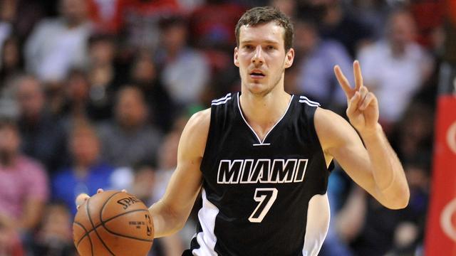 仍涌现出许 仍涌现出许